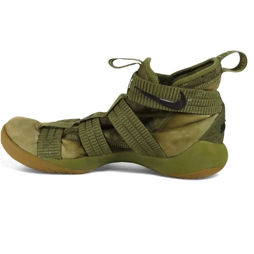 NIKE Lebron Soldier XI/11 Olive Green Sneakers 897646-200 Camo Mesh Suede 10.5